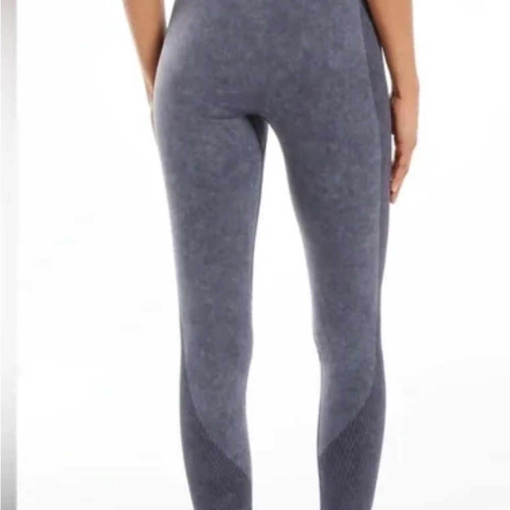 Z SUPPLY - WALK IT OUT SEAMLESS LEGGING. Sz. XS/S